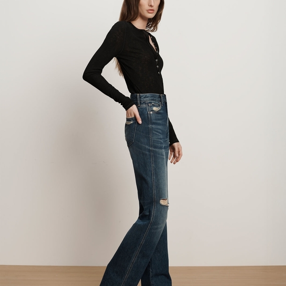 Classic Blue Women's Jeans - Picture 4 of 6